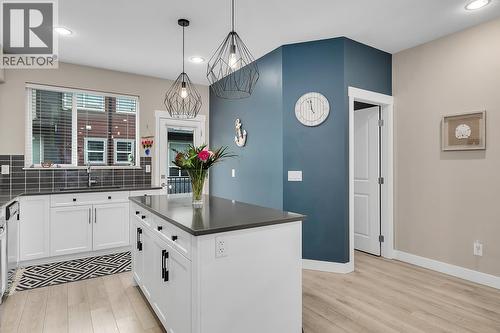 2490 Tuscany Drive Unit# 24, West Kelowna, BC - Indoor Photo Showing Kitchen