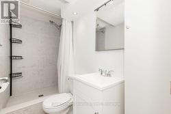 Unit #2 3-piece bathroom - 