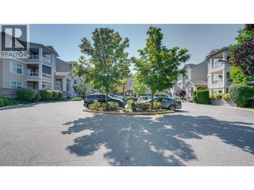555 Houghton Road Unit# 115, Kelowna, BC - Outdoor With Facade