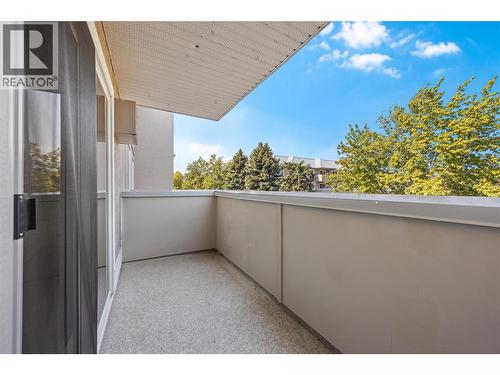 Covered Deck - 3180 De Montreuil Court Unit# 310, Kelowna, BC - Outdoor With Exterior