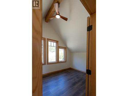 145 Lakeview Drive, Nelson, BC - Indoor Photo Showing Other Room