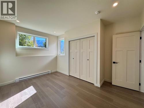 145 Lakeview Drive, Nelson, BC - Indoor Photo Showing Other Room