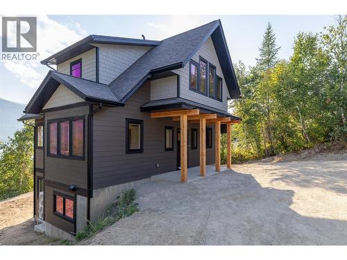 145 Lakeview Drive, Nelson, BC - Outdoor