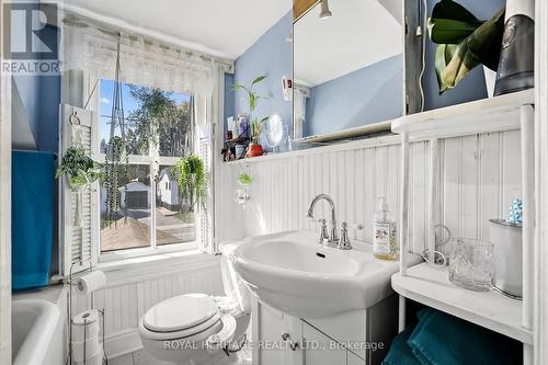 115 Elgin Street, Clarington (Bowmanville), ON - Indoor Photo Showing Bathroom