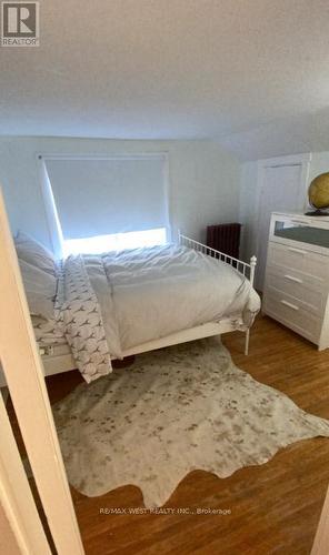 113 Queen Street, Trent Hills, ON - Indoor Photo Showing Bedroom