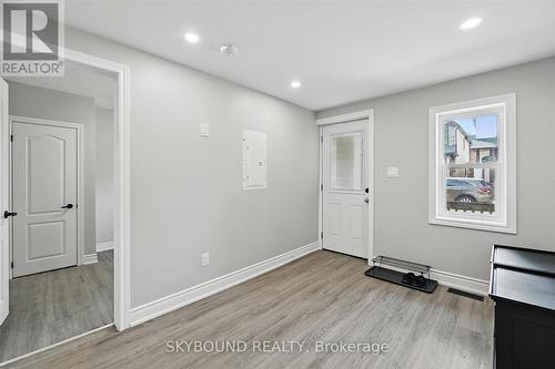 224 Rosslyn Avenue N, Hamilton, ON - Indoor Photo Showing Other Room