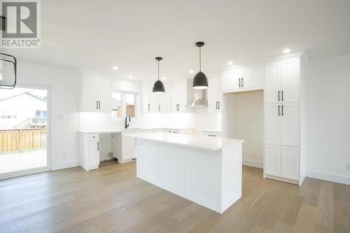 7 Noah Dr, Sault Ste. Marie, ON - Indoor Photo Showing Kitchen With Upgraded Kitchen