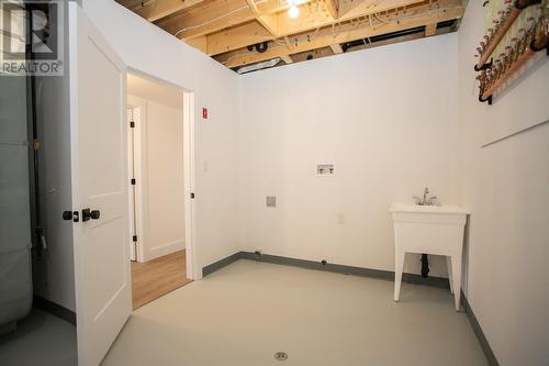 7 Noah Dr, Sault Ste. Marie, ON - Indoor