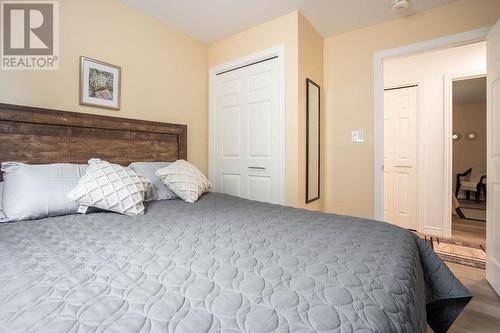 286 Harmony Beach Rd, Havilland, ON - Indoor Photo Showing Bedroom