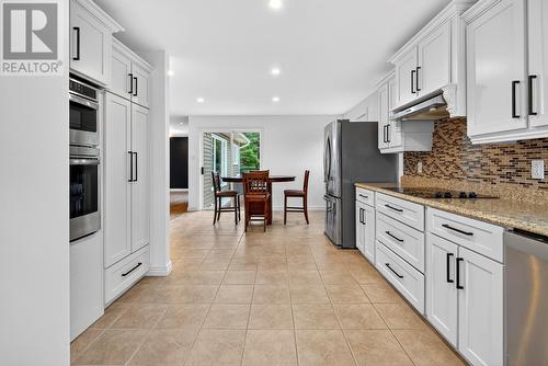 551 Main Road, Whitbourne, NL - Indoor Photo Showing Kitchen With Upgraded Kitchen