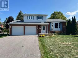 12 VICTORIA AVENUE  Smith-Ennismore-Lakefield (Lakefield), ON K0L 2H0