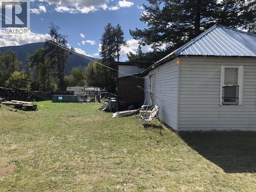 6401 Highway 3, Grand Forks, BC 