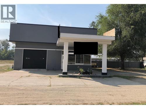 6401 Highway 3, Grand Forks, BC 