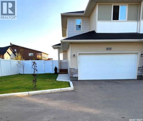 9 115 Feheregyhazi Boulevard, Saskatoon, SK - Outdoor