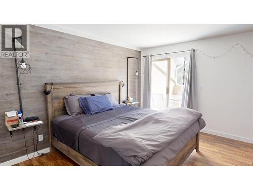 4850 Mckay Street Unit# 2, Radium Hot Springs, BC - Indoor Photo Showing Bedroom
