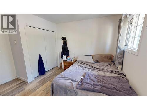 4850 Mckay Street Unit# 2, Radium Hot Springs, BC - Indoor Photo Showing Bedroom