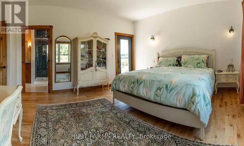 22889 Talbot Line, West Elgin, ON 