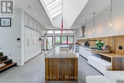 26 Richmond Drive, Brampton, ON - Indoor