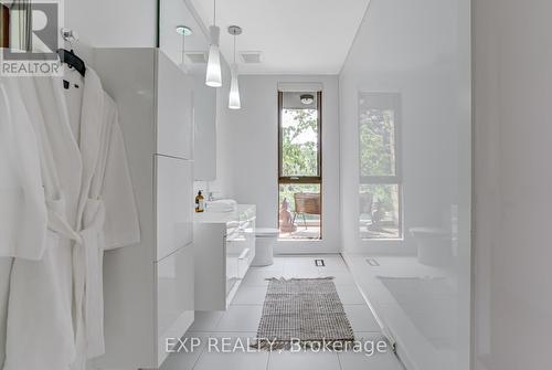 26 Richmond Drive, Brampton, ON - Indoor