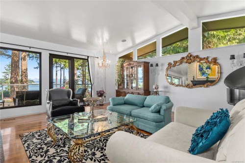 1093 Ash St, Campbell River, BC 