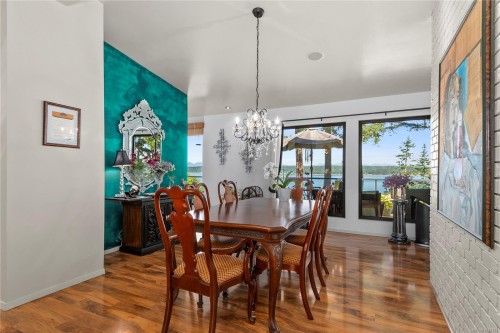 1093 Ash St, Campbell River, BC 