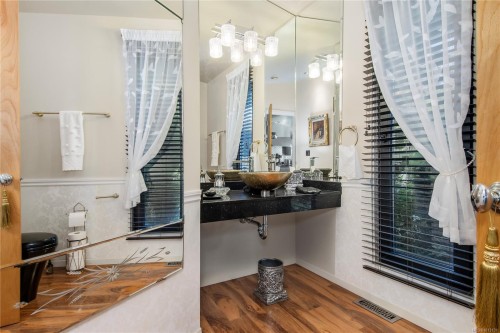 1093 Ash St, Campbell River, BC 