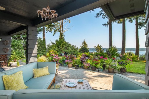 1093 Ash St, Campbell River, BC 