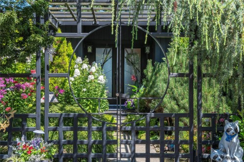 1093 Ash St, Campbell River, BC 