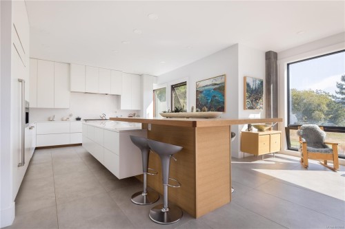 7756 West Saanich Rd, Central Saanich, BC 