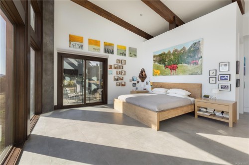 7756 West Saanich Rd, Central Saanich, BC 