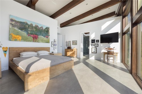 7756 West Saanich Rd, Central Saanich, BC 