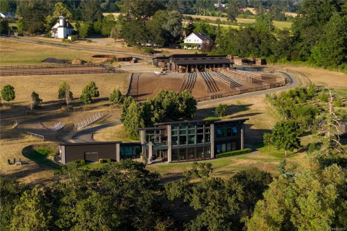 7756 West Saanich Rd, Central Saanich, BC 