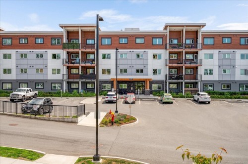 112-4830 Cedar Ridge Pl  Nanaimo, BC V9T 0M8