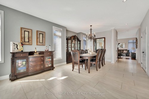 3 Rianna Court, Hamilton, ON - Indoor Photo Showing Dining Room