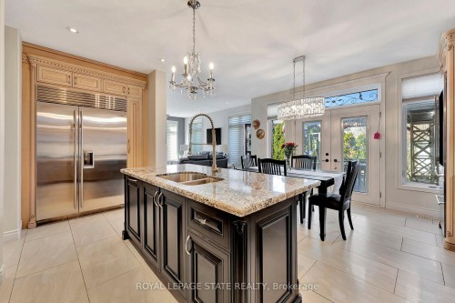 3 Rianna Court, Hamilton, ON - Indoor