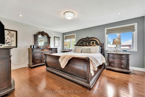 3 Rianna Court, Hamilton, ON - Indoor Photo Showing Bedroom