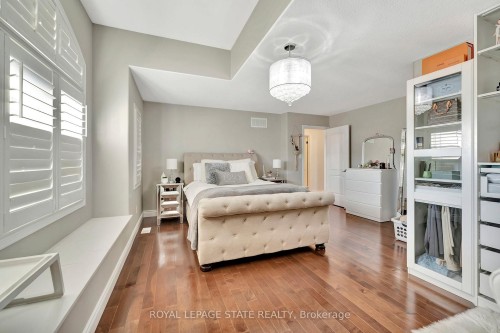 3 Rianna Court, Hamilton, ON - Indoor Photo Showing Bedroom