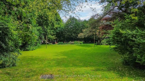 2R Pine Ridge Drive, Toronto, ON 