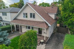 36 Martindale Road  Toronto, ON M1M 2B7