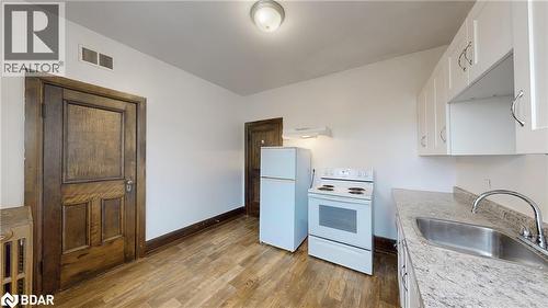 70 Mill Street, Georgetown, ON - Indoor Photo Showing Kitchen