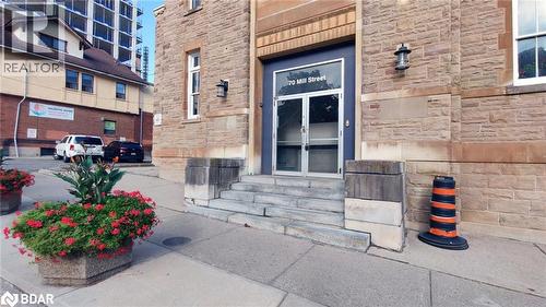 70 Mill Street, Georgetown, ON - Outdoor