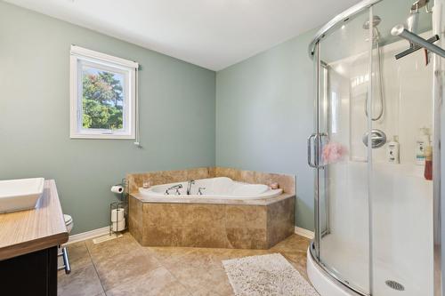 Bathroom - 96 Rue Scullion, Gatineau (Buckingham), QC - Indoor Photo Showing Bathroom