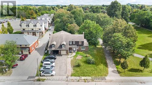 1097 Queens Boulevard, Kitchener, ON 