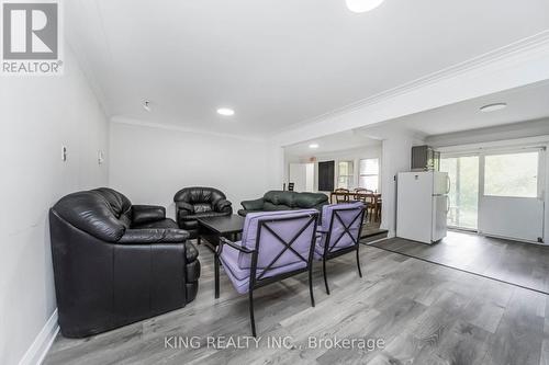 1097 Queens Boulevard, Kitchener, ON 