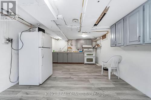 1097 Queens Boulevard, Kitchener, ON 