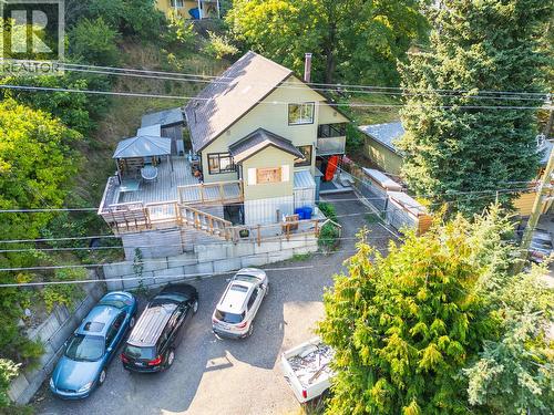 320 Chatham Street, Nelson, BC - Outdoor