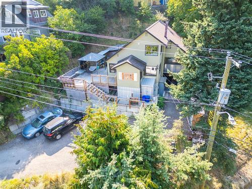 320 Chatham Street, Nelson, BC - Outdoor