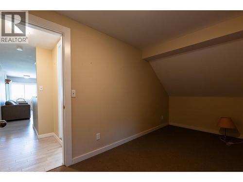 320 Chatham Street, Nelson, BC - Indoor Photo Showing Other Room