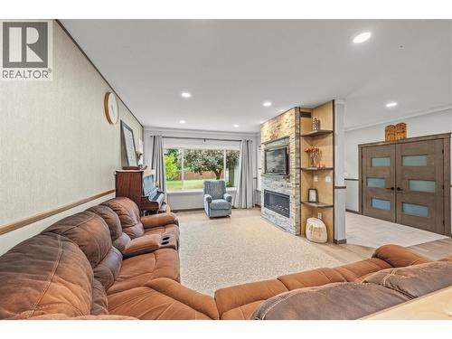 5936 Highway 6, Coldstream, BC - Indoor Photo Showing Living Room With Fireplace