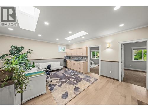 5936 Highway 6, Coldstream, BC - Indoor